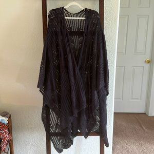 Dark gray woven shawl coverup